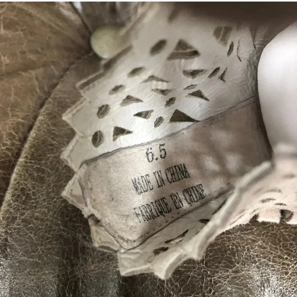 New Jeffrey Campbell Espejo low Wedge Sandal Perforated laser cut lace up print